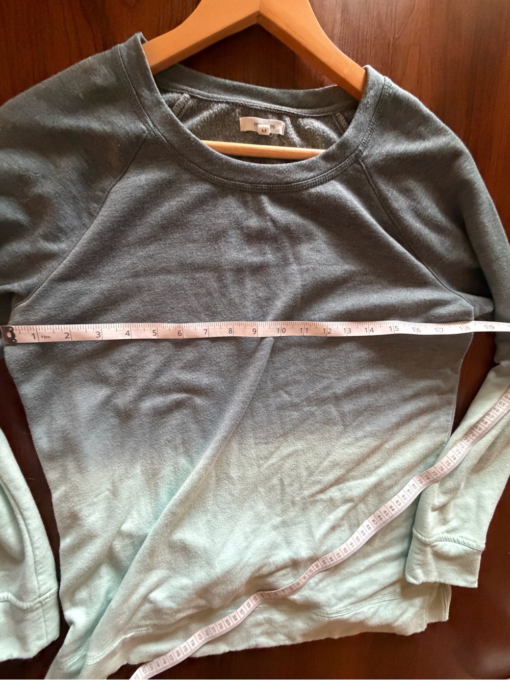 Maurices Ombre Dip Dye Crewneck Sweatshirt Medium Slate Blue Seafoam Long Sleeve - Picture 7 of 7